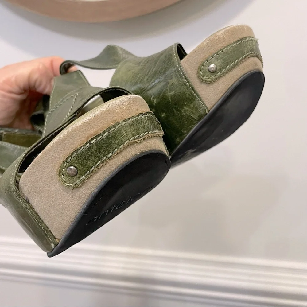 Antelope Woman's  Leather Wedge Sandals Sz39